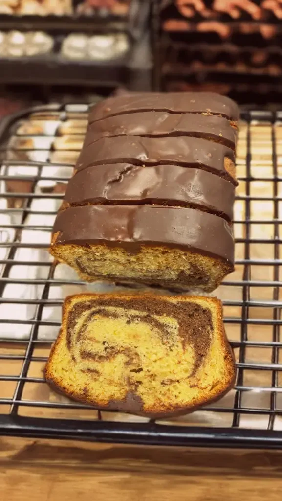 Gluten Free Orange Chocolate Cake – By Slices